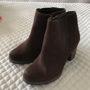 Clark’s brown suede booties